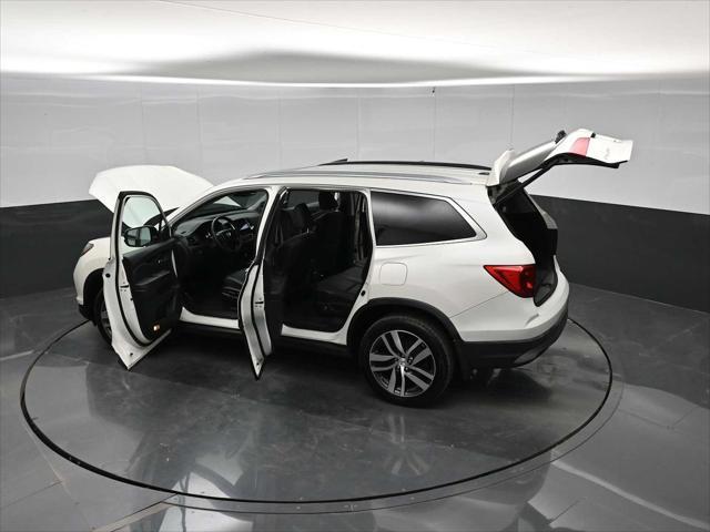 2017 Honda Pilot - $18,385