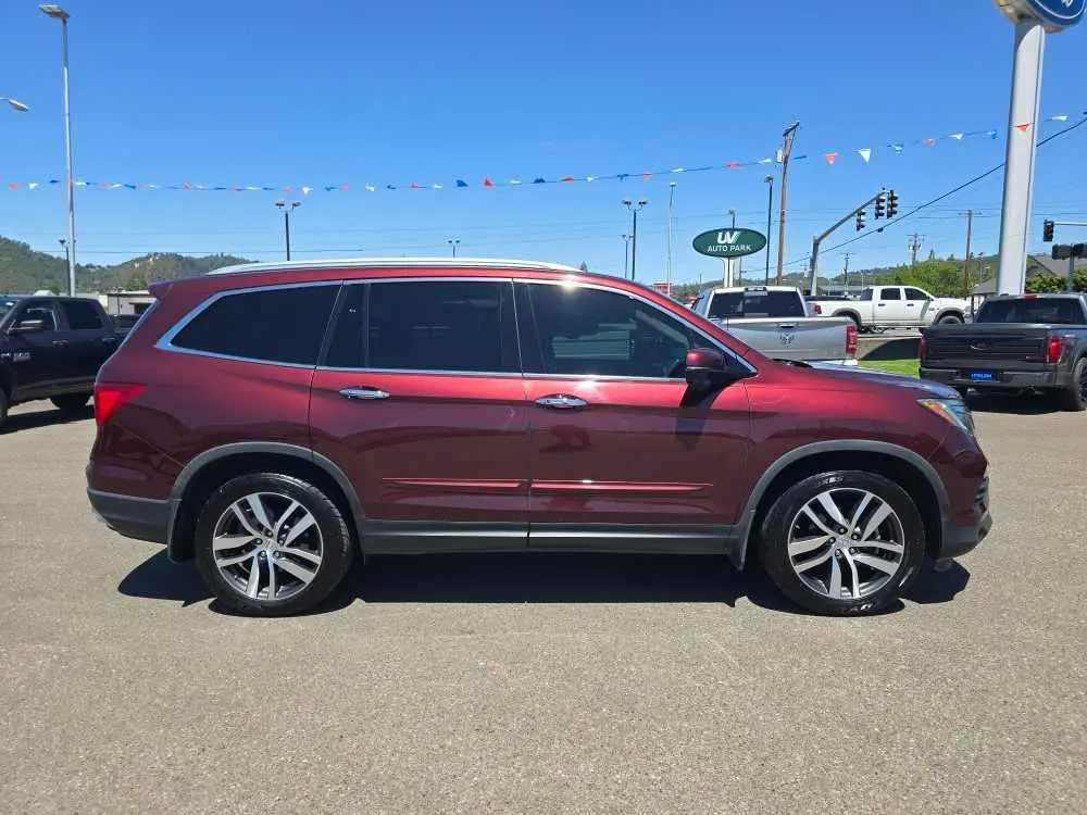 2018 Honda Pilot - $25,740