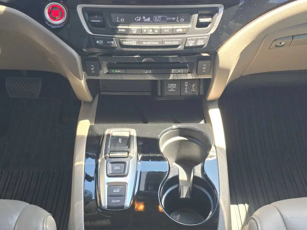 2018 Honda Pilot - $25,740