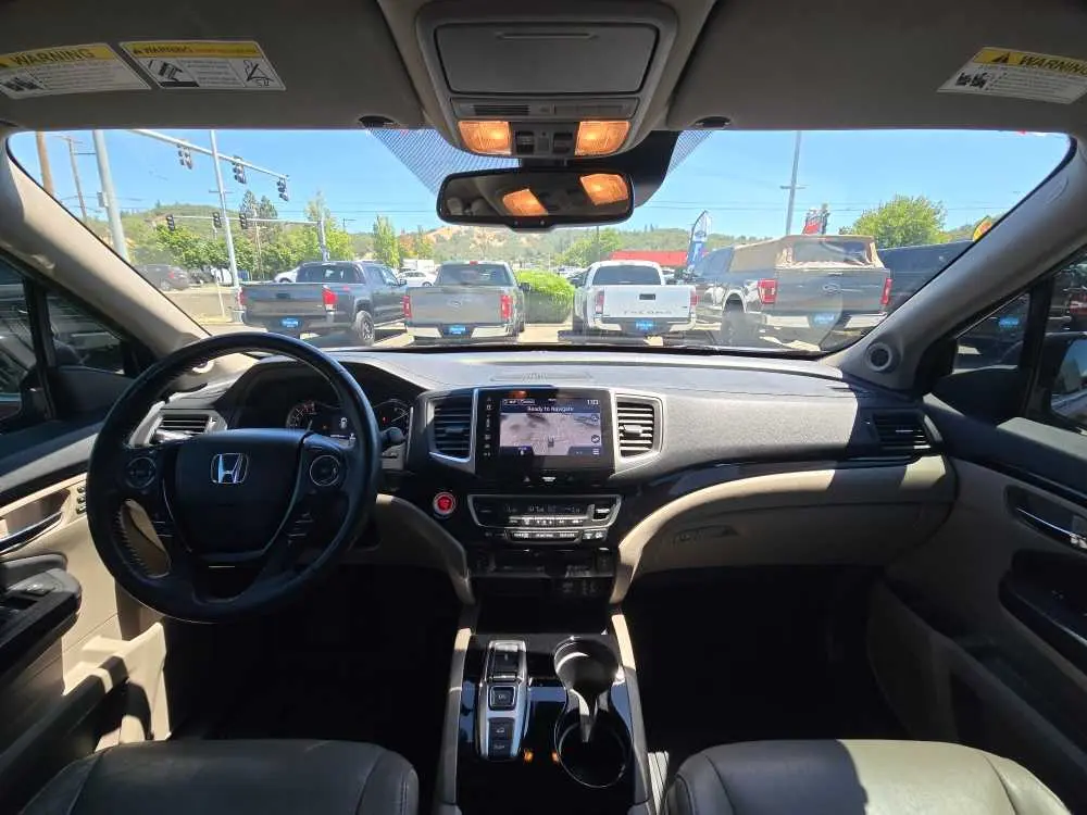 2018 Honda Pilot - $25,740