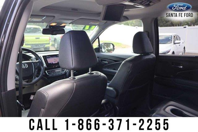 2017 Honda Pilot - $17,987