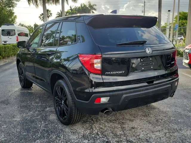 2021 Honda Passport - $21,590