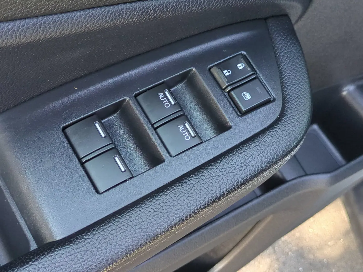 2022 Honda Passport - $23,995