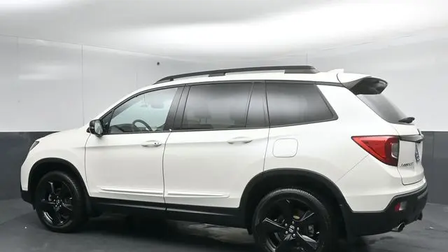 2019 Honda Passport Elite