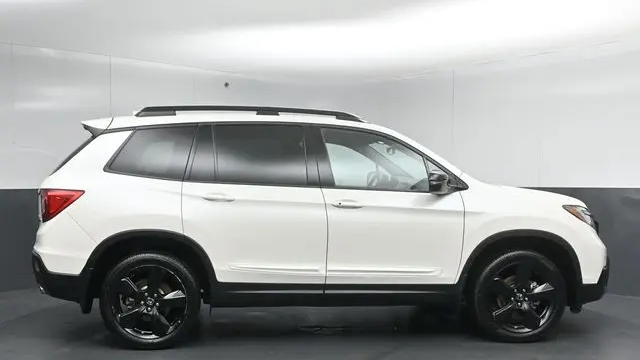 2019 Honda Passport Elite