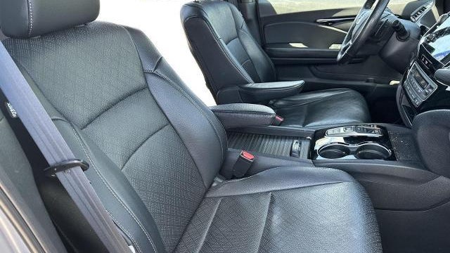 2020 Honda Passport Elite