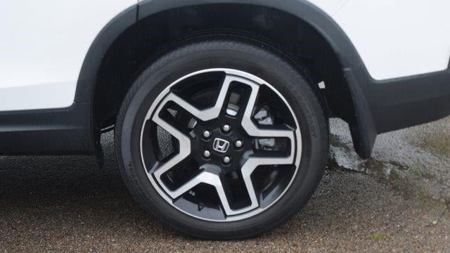 2023 Honda Passport Elite