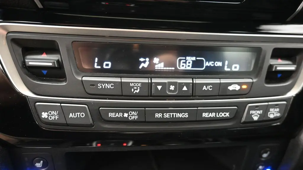 2023 Honda Passport Elite
