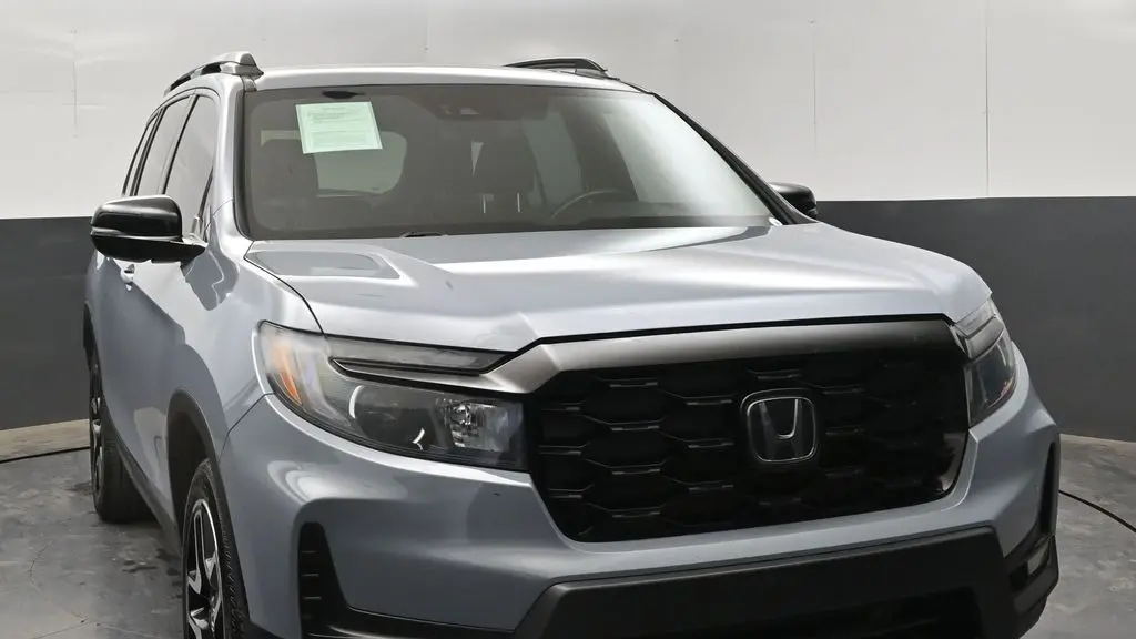 2023 Honda Passport Elite