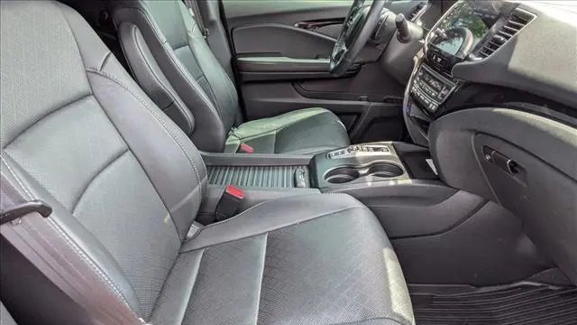 2023 Honda Passport Elite