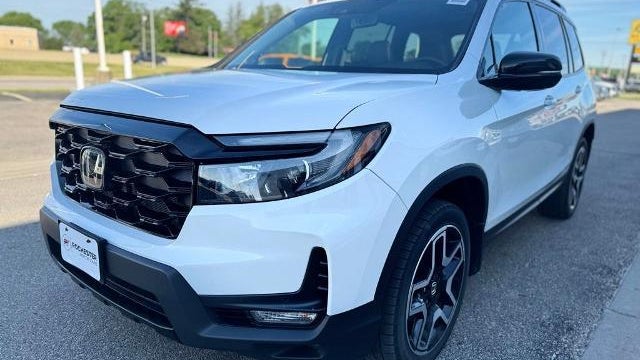 2022 Honda Passport Elite