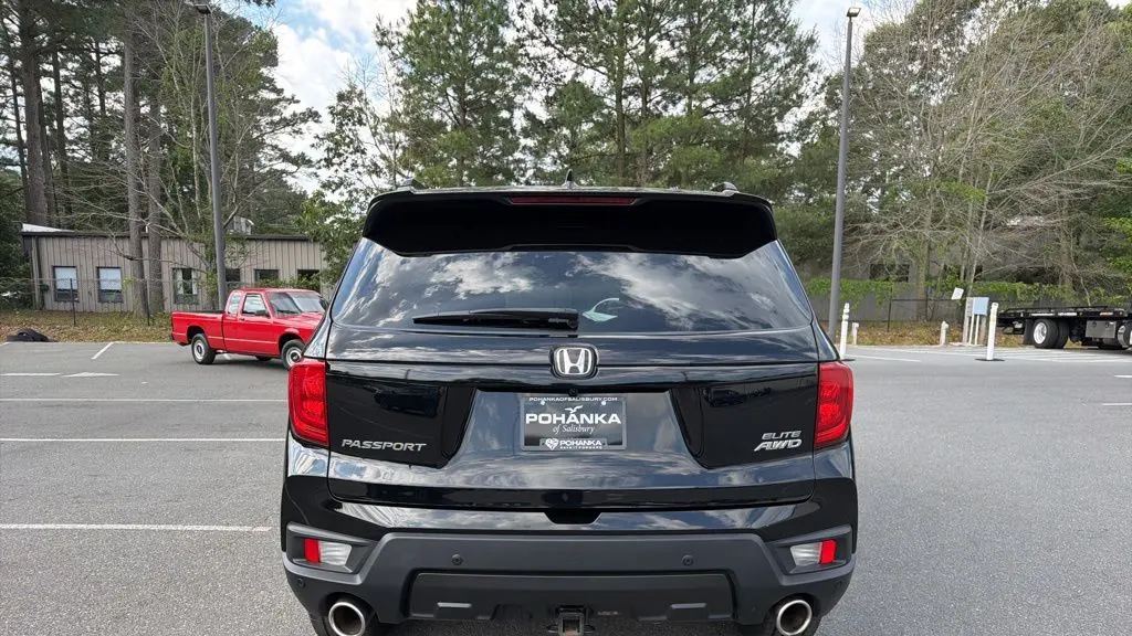 2022 Honda Passport Elite