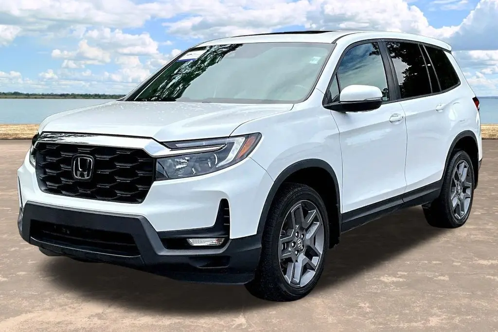 2023 Honda Passport - $30,750