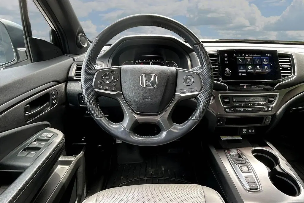 2023 Honda Passport - $30,750
