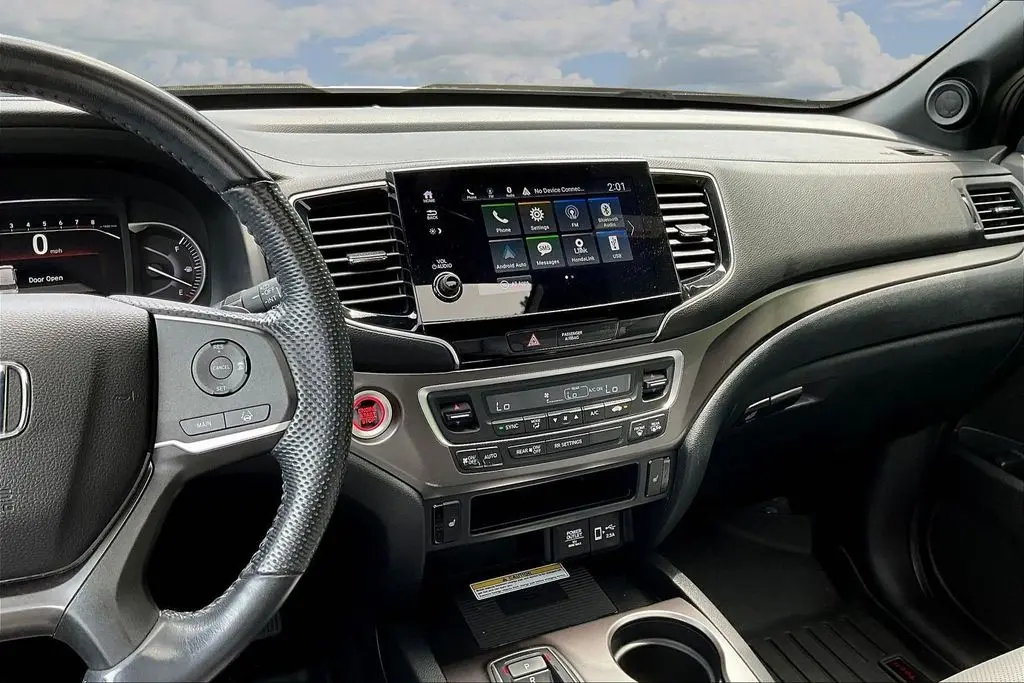 2023 Honda Passport - $30,750