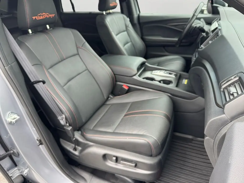 2025 Honda Passport - $35,000