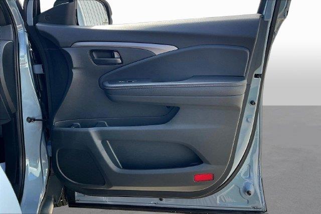 2022 Honda Passport - $31,987