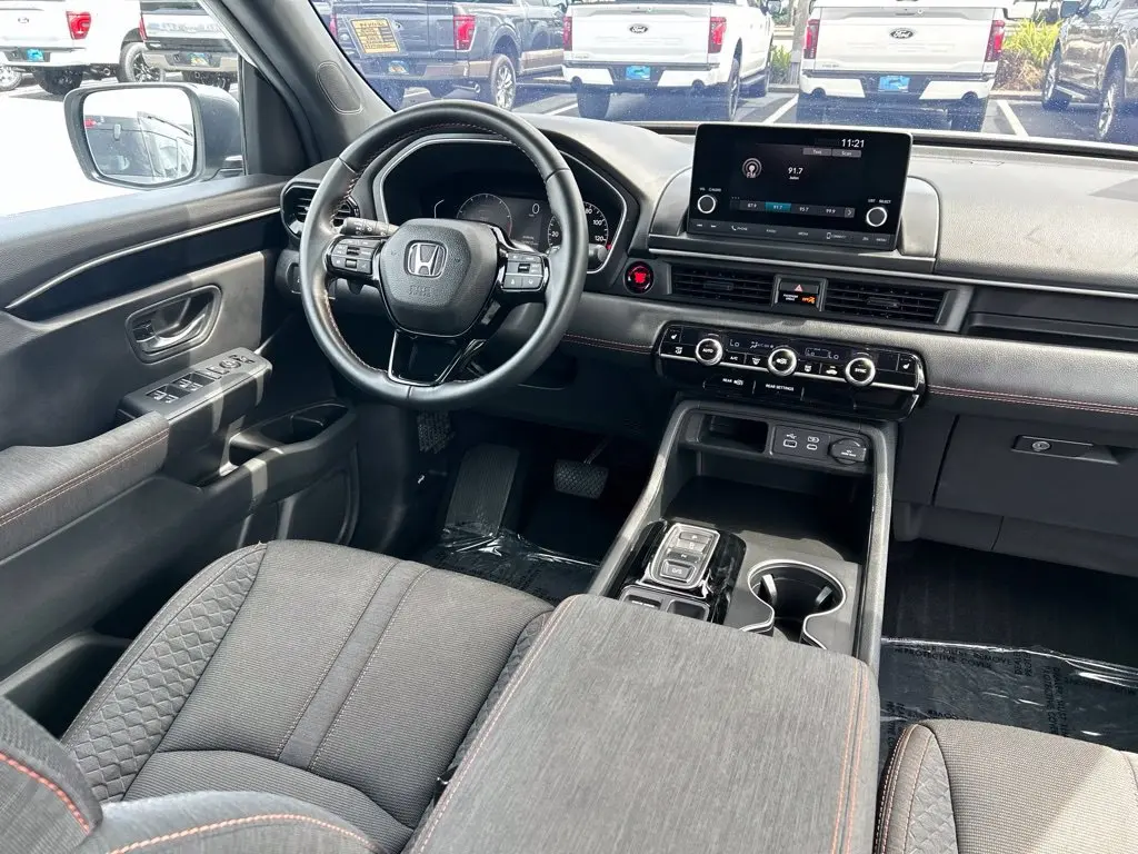2025 Honda Pilot - $30,597