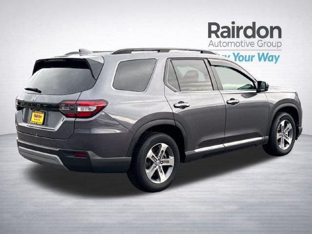2025 Honda Pilot - $40,498