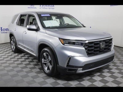 Photo of a 2025 Honda Pilot AWD EX-L 4DR SUV for sale