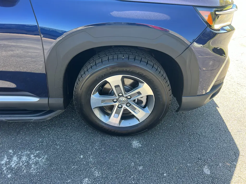 2023 Honda Pilot - $33,980