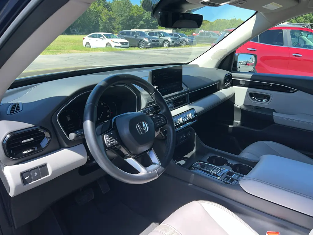 2023 Honda Pilot - $33,980