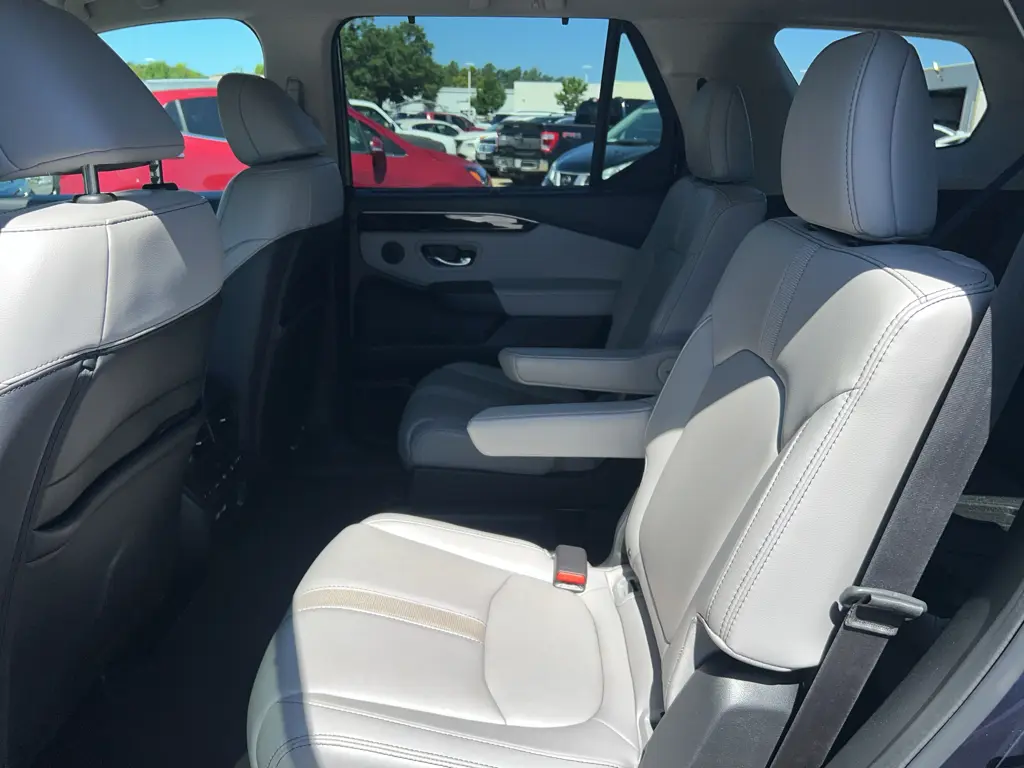 2023 Honda Pilot - $33,980