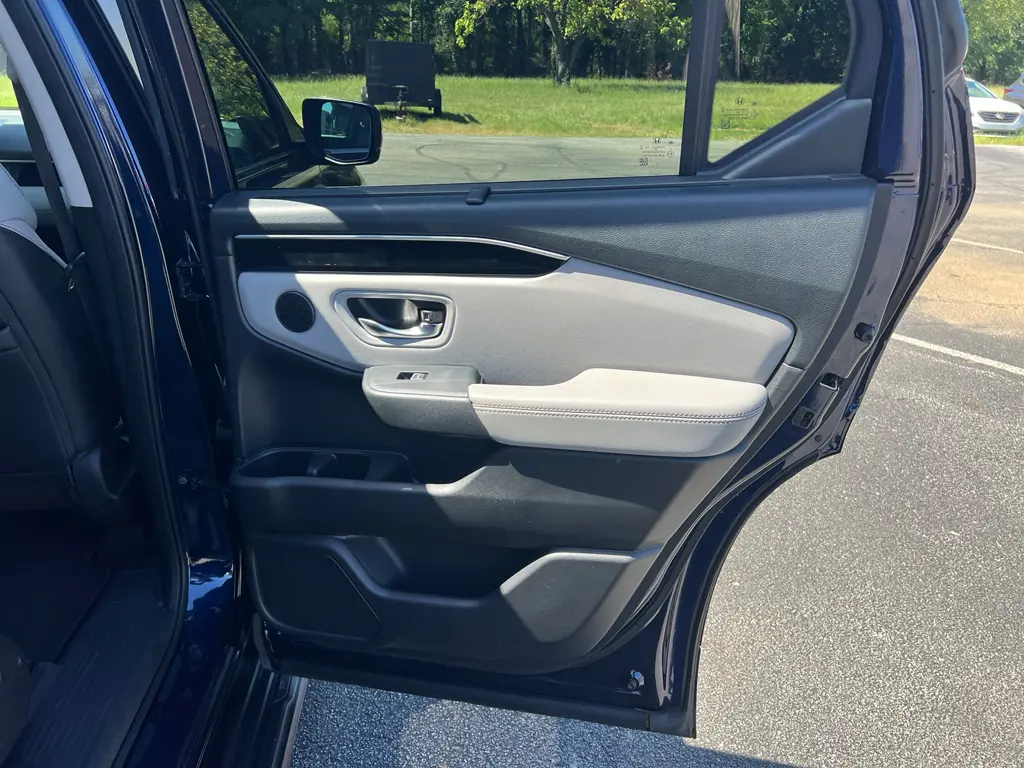 2023 Honda Pilot - $33,980