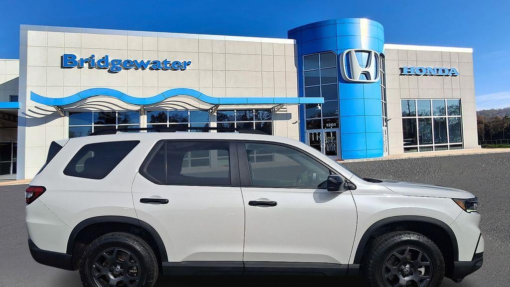 2024 Honda Pilot TrailSport