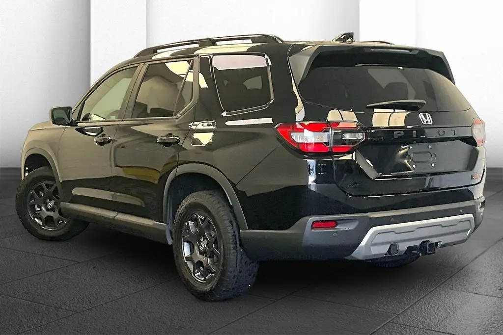 2025 Honda Pilot - $42,988