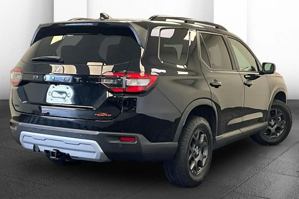 2025 Honda Pilot - $42,988