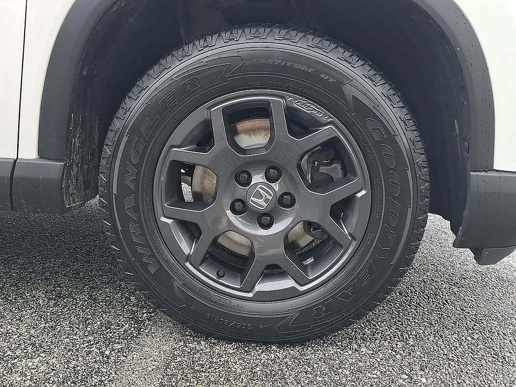 2025 Honda Pilot - $37,995