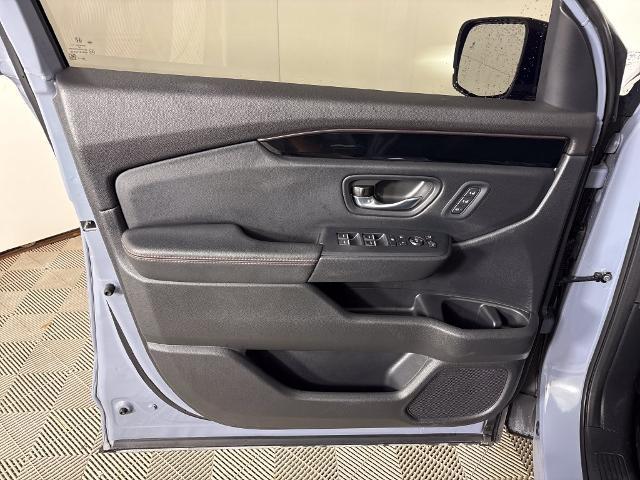 2025 Honda Pilot - $42,500