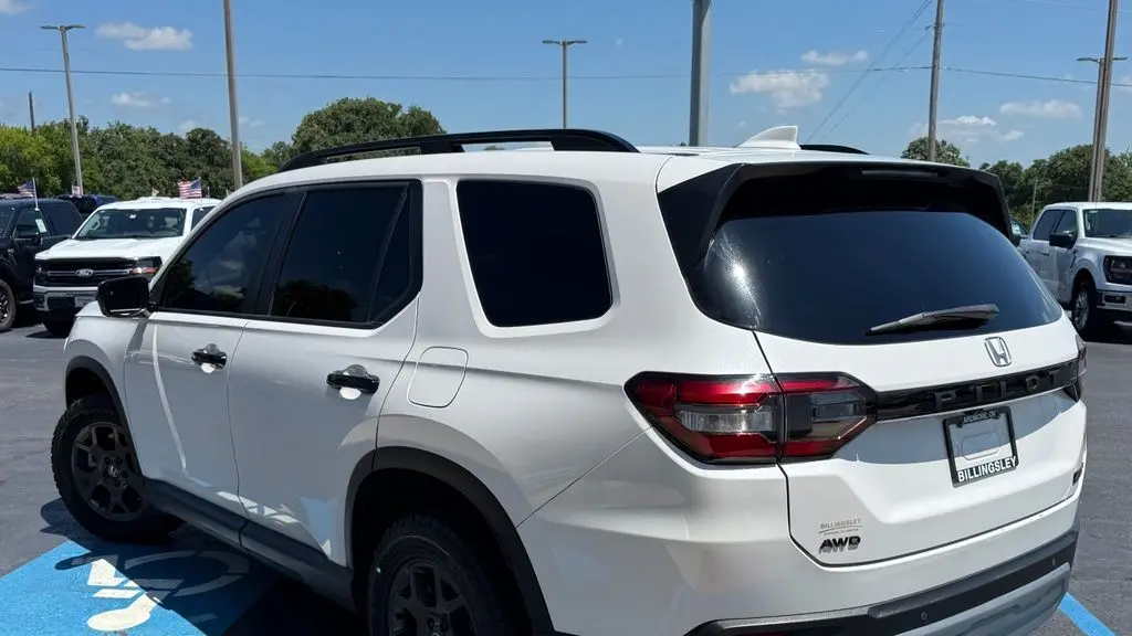 2024 Honda Pilot TrailSport