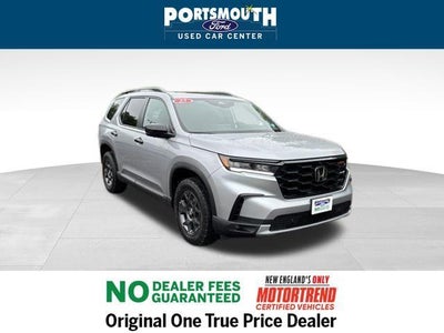 Photo of a 2025 Honda Pilot AWD Trailsport 4DR SUV for sale