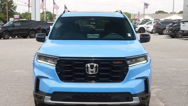 2023 Honda Pilot TrailSport
