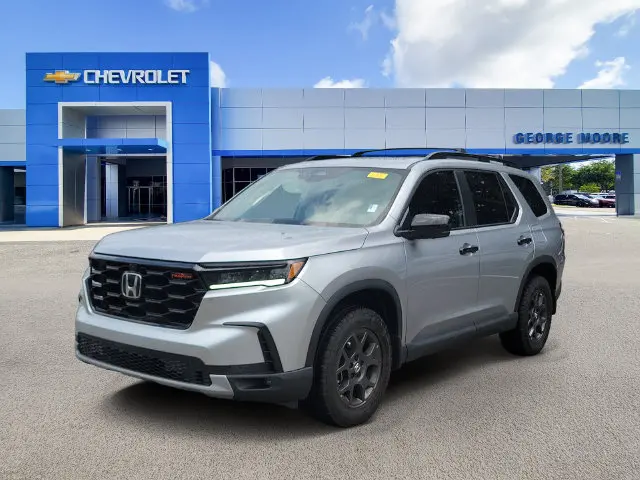 2025 Honda Pilot - $41,999