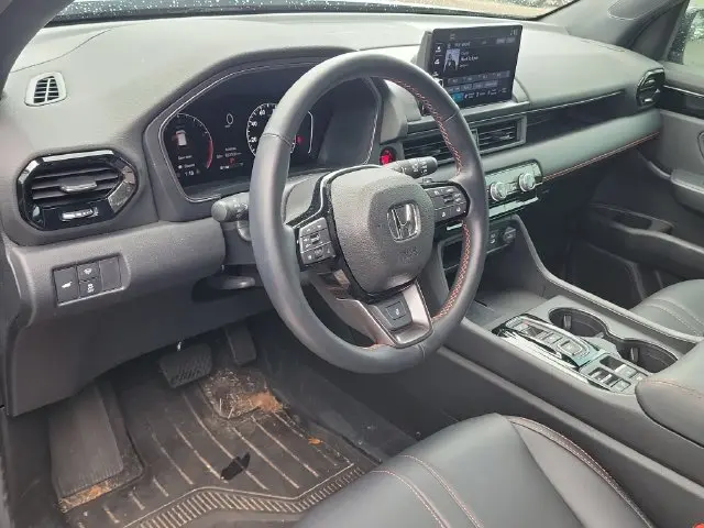 2025 Honda Pilot - $41,999