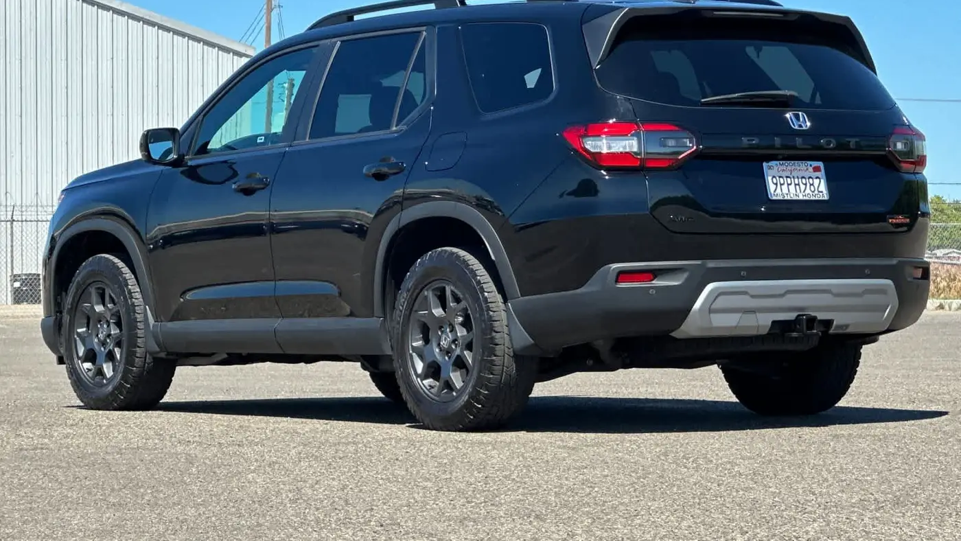 2025 Honda Pilot TrailSport