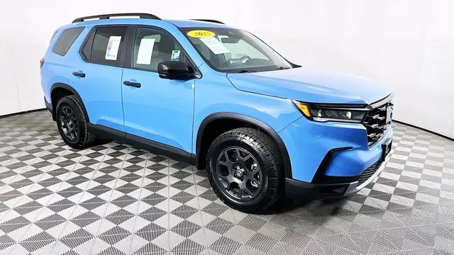 Preowned 2025 Honda Pilot TrailSport for Sale
