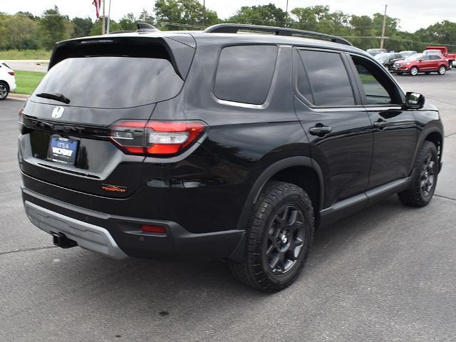 2025 Honda Pilot - $46,175