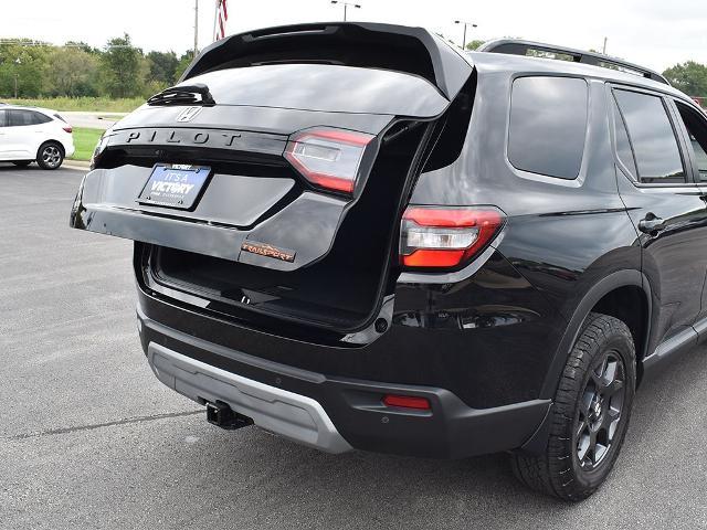 2025 Honda Pilot - $46,175