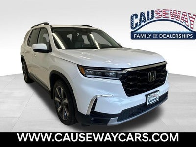 Photo of a 2023 Honda Pilot AWD Touring 4DR SUV for sale