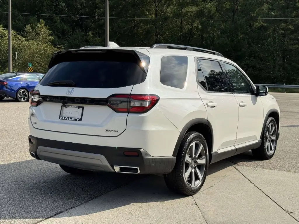 2024 Honda Pilot - $36,998
