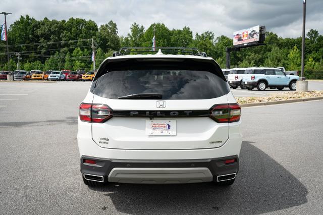2023 Honda Pilot - $32,500