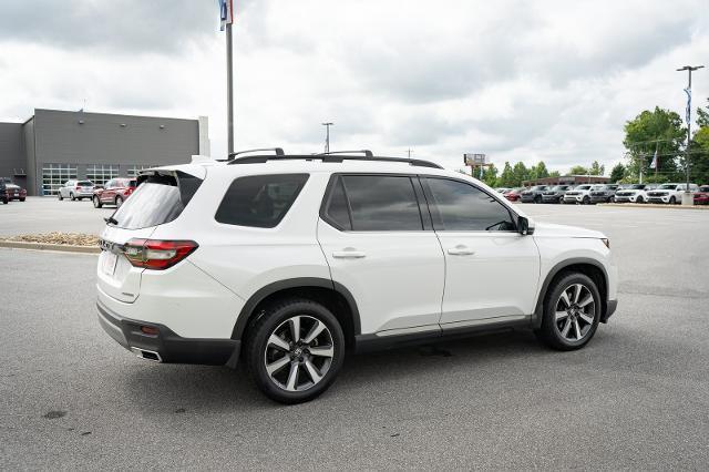 2023 Honda Pilot - $32,500