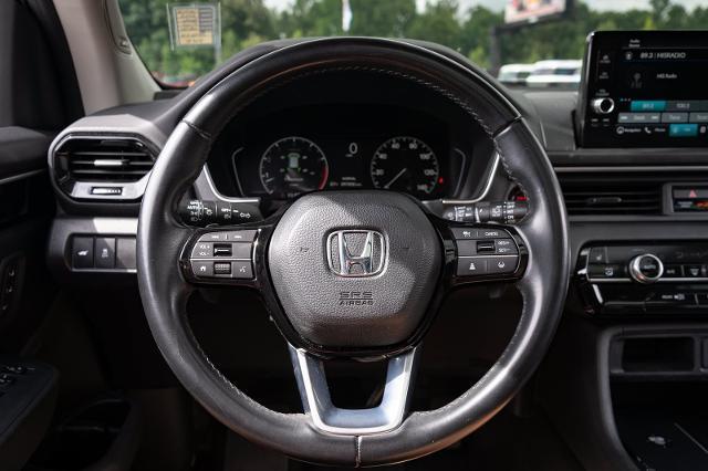 2023 Honda Pilot - $32,500