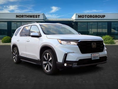 Photo of a 2025 Honda Pilot AWD Touring 4DR SUV for sale