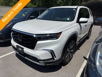 2025 Honda Pilot AWD Touring 4DR SUV