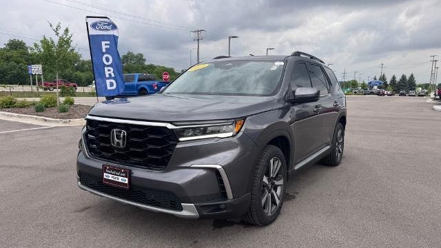 2023 Honda Pilot Touring